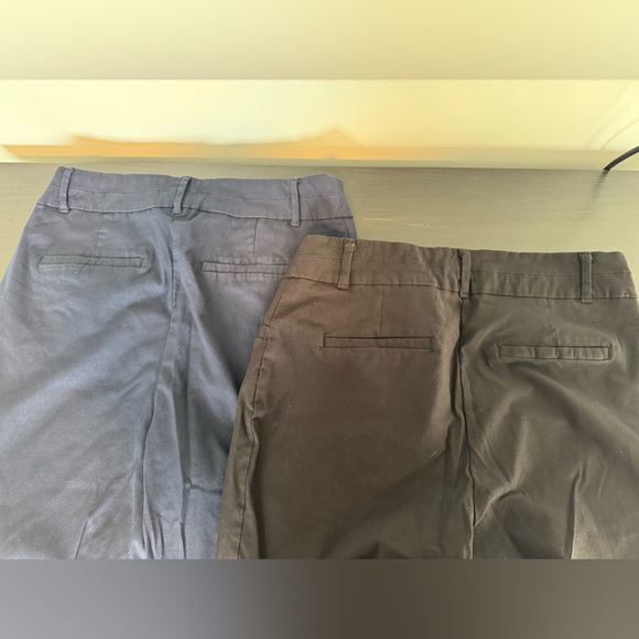 2 pairs of Reitman’s capris - Picture 3 of 3